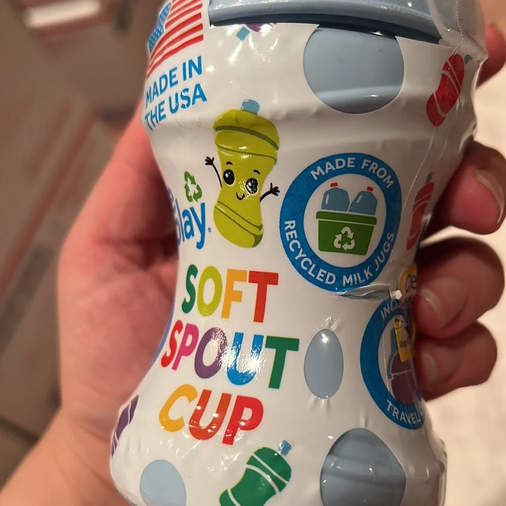 NWT Re-Play Soft Spout Sippy Cups Ice Blue 8 Oz Travel Cap